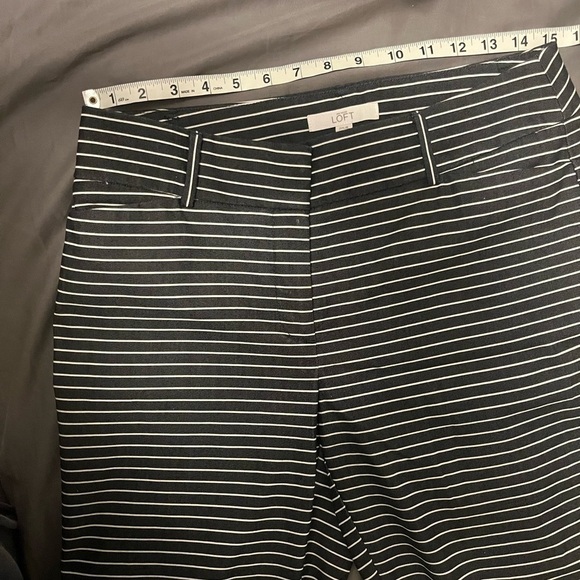 LOFT Striped Capri Work Pant Slacks- Julie- Size 6 - Picture 7 of 8
